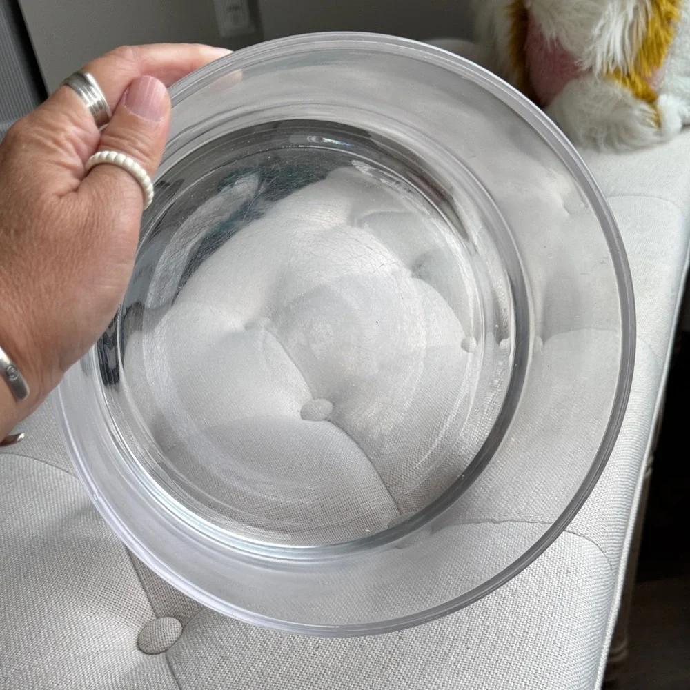 Clear Large Glass Bowl 9in Dx 5inH - Picture 2 of 5